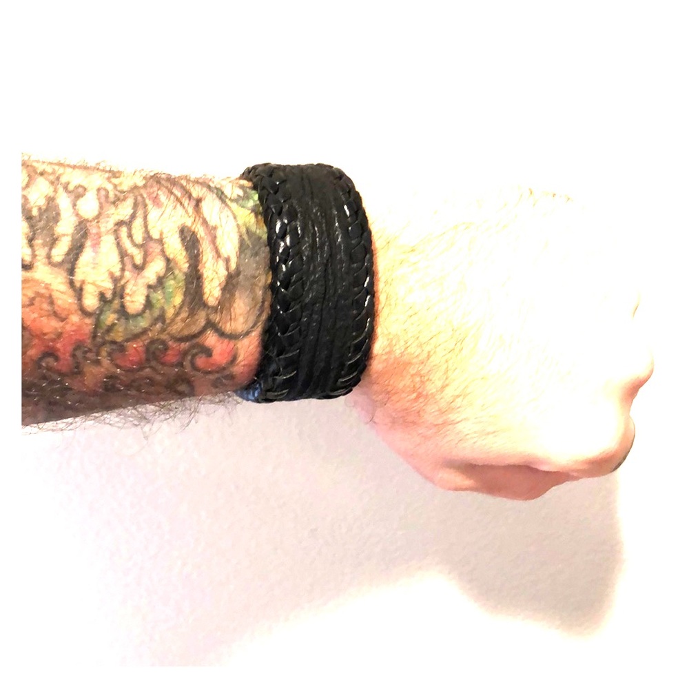 Shark skin leather cuff